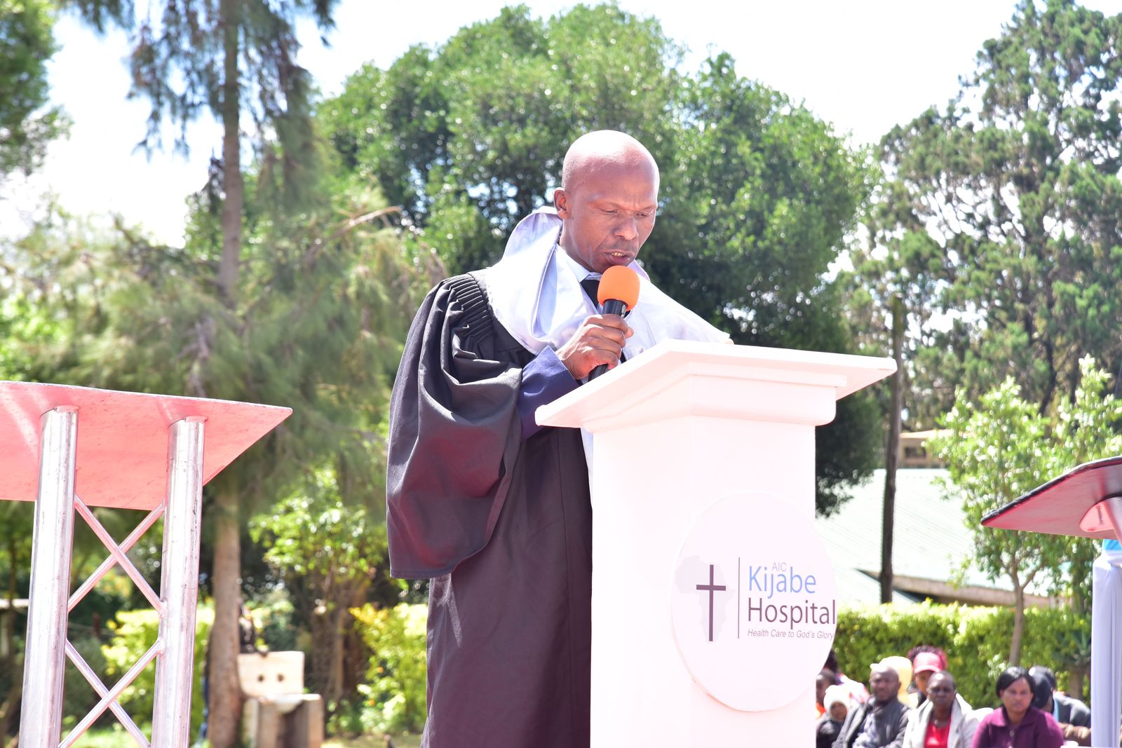 82nd Graduation: Faculty in Academic Dress